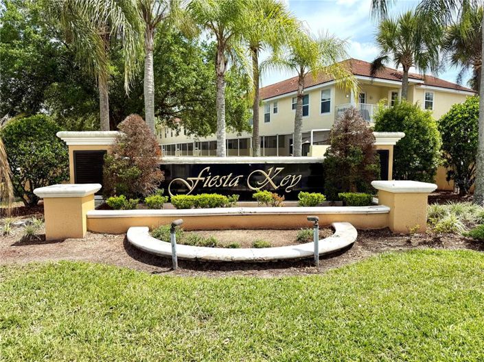 Image No.33-3 Bed Townhouse for sale