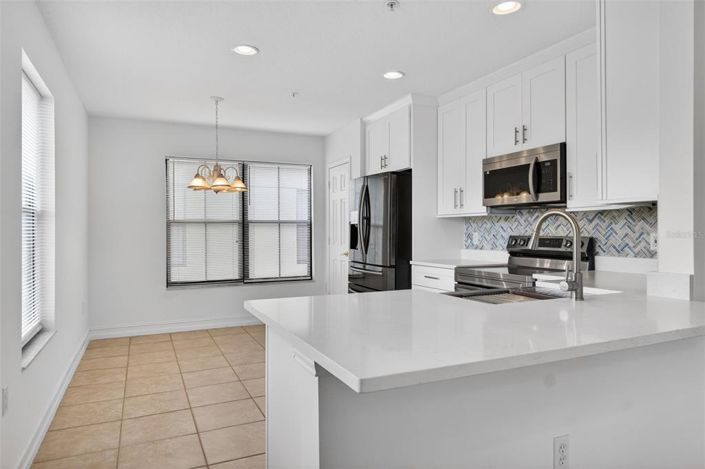 Image No.13-3 Bed Property for sale