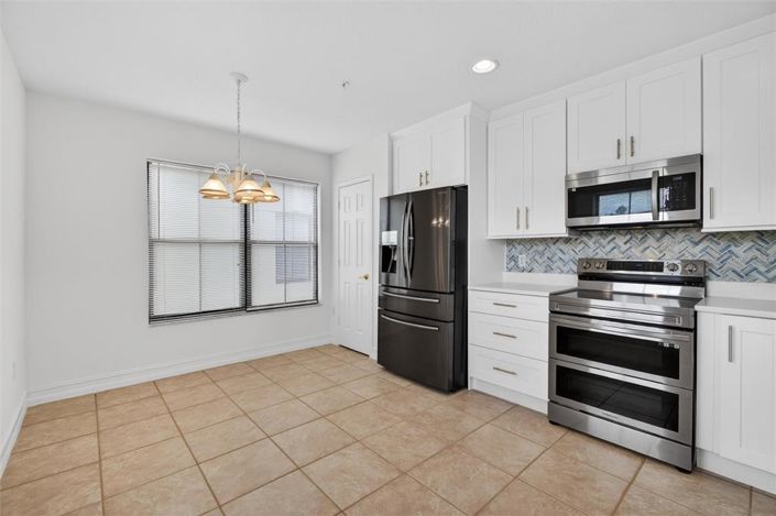 Image No.14-3 Bed Property for sale