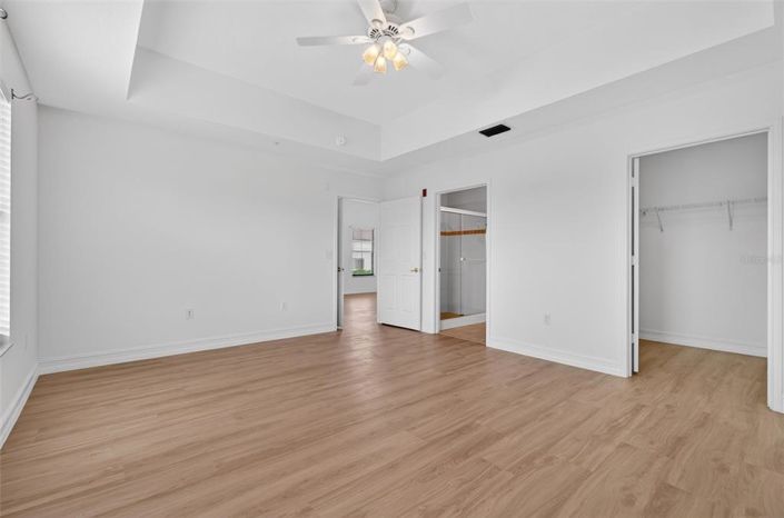 Image No.22-3 Bed Property for sale