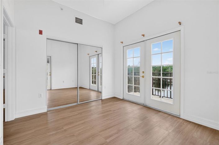 Image No.29-3 Bed Property for sale