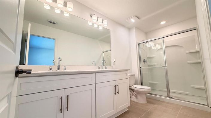 Image No.20-3 Bed Townhouse for sale