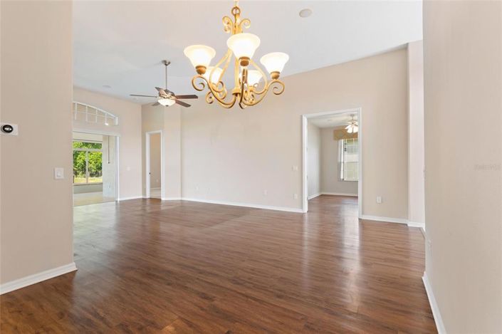 Image No.16-Propriété de 2 chambres à vendre à Davenport