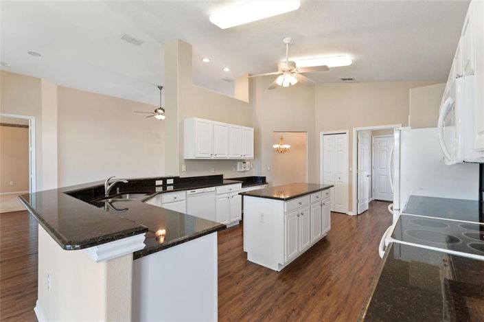 Image No.21-Propriété de 2 chambres à vendre à Davenport