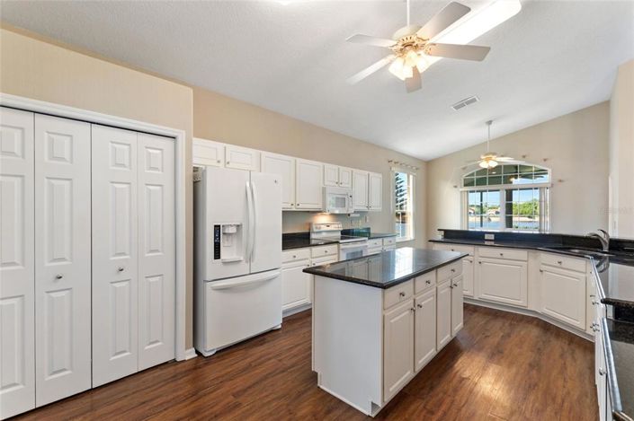 Image No.4-Propriété de 2 chambres à vendre à Davenport