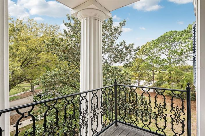 Image No.55-6 Bed Property for sale