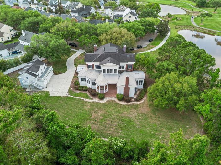 Image No.6-6 Bed Property for sale