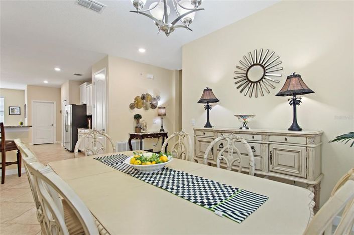 Image No.10-Propriété de 4 chambres à vendre à Davenport