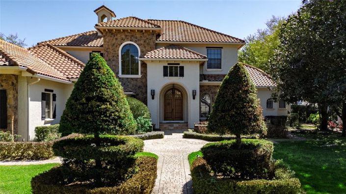 Image No.2-5 Bed Property for sale