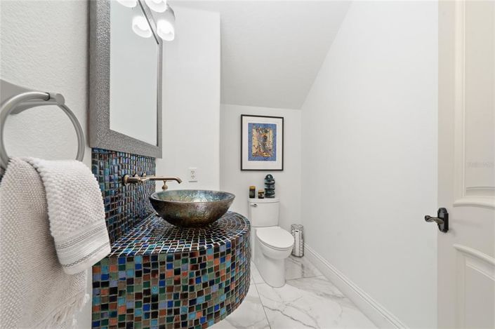 Image No.51-5 Bed Property for sale