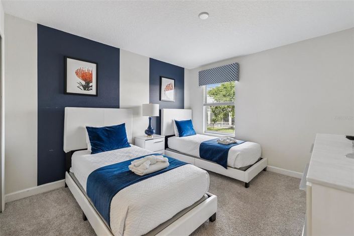 Image No.19-6 Bed Property for sale