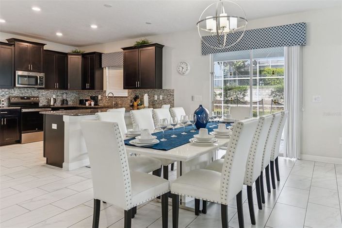 Image No.7-6 Bed Property for sale