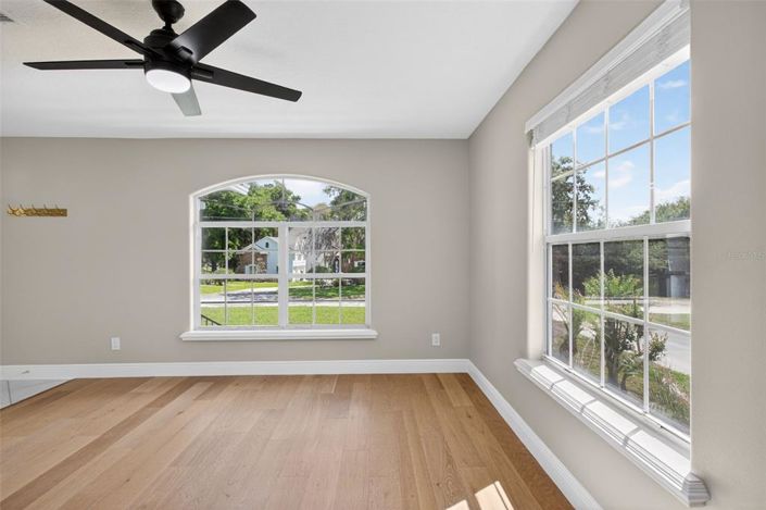 Image No.15-4 Bed Property for sale