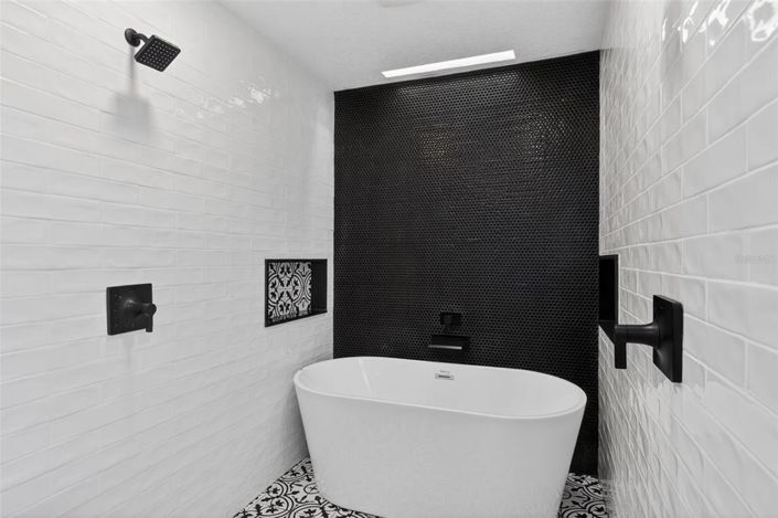 Image No.46-4 Bed Property for sale