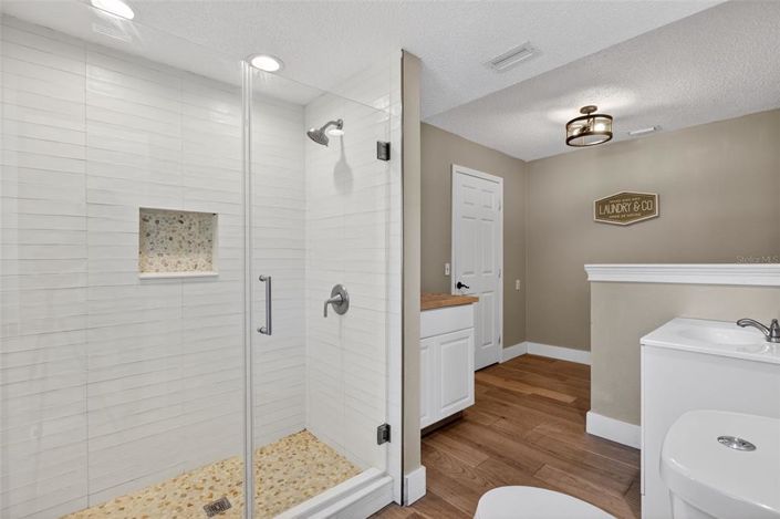 Image No.51-4 Bed Property for sale