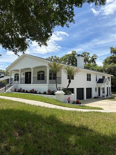 Image No.56-4 Bed Property for sale