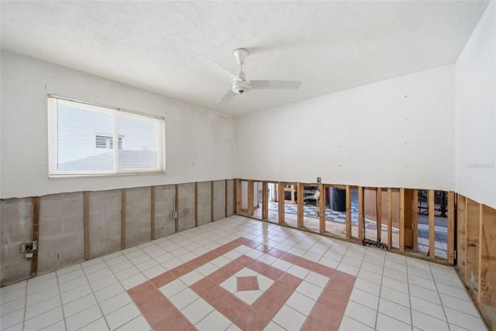 Image No.11-4 Bed Property for sale