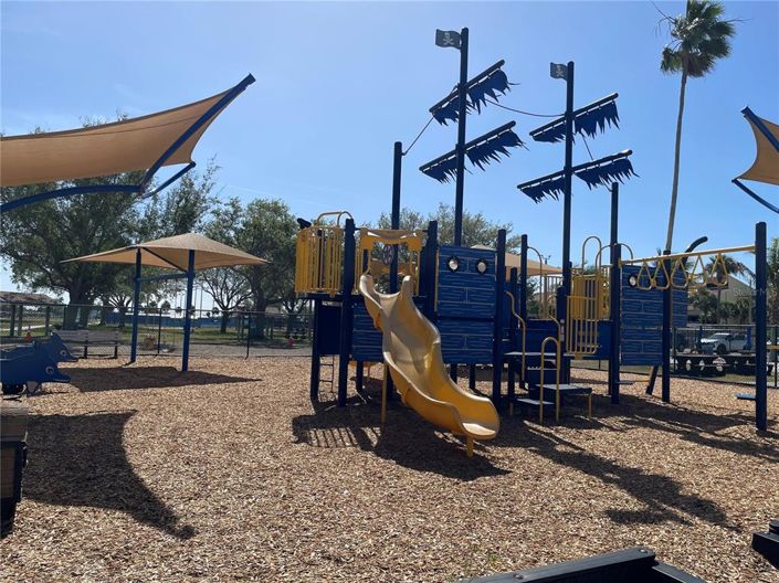 Image No.28-4 Bed Property for sale