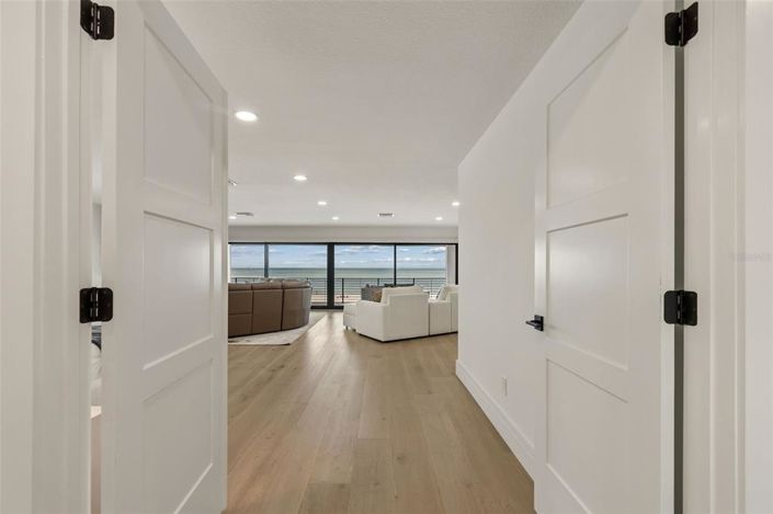 Image No.34-4 Bed Property for sale