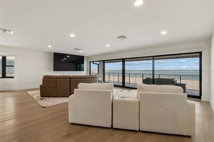 Image No.37-4 Bed Property for sale