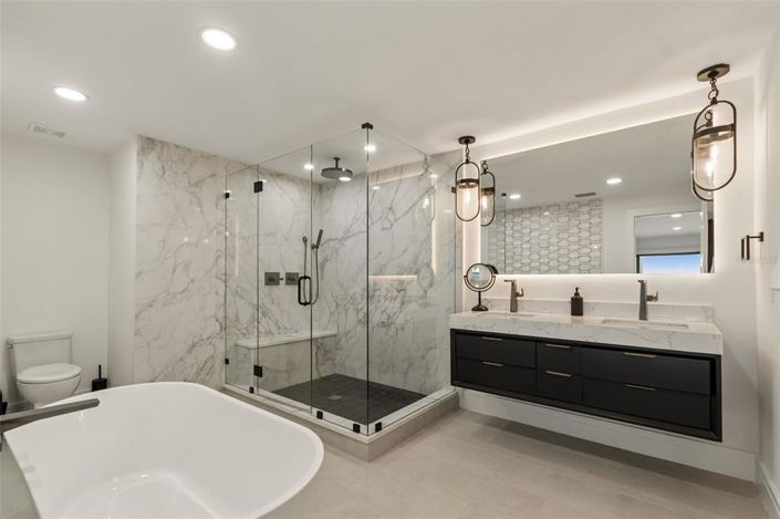 Image No.41-4 Bed Property for sale