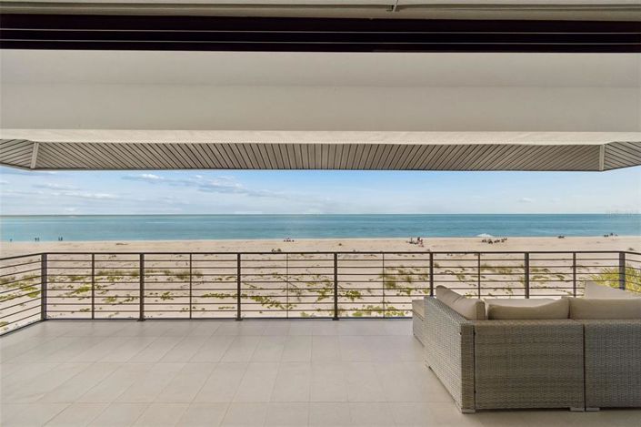 Image No.47-4 Bed Property for sale