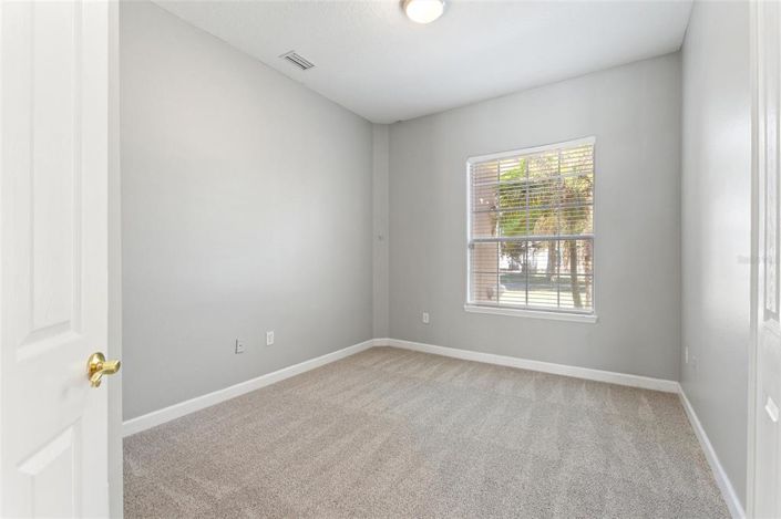 Image No.50-5 Bed Property for sale