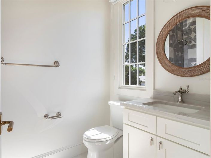 Image No.29-4 Bed Property for sale