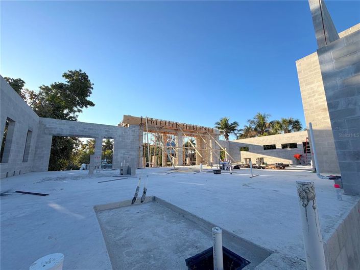 Image No.29-6 Bed Property for sale