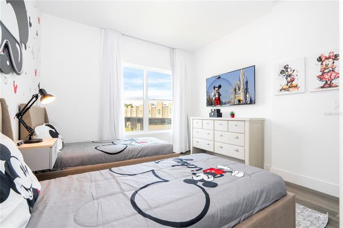 Image No.39-5 Bed Townhouse for sale