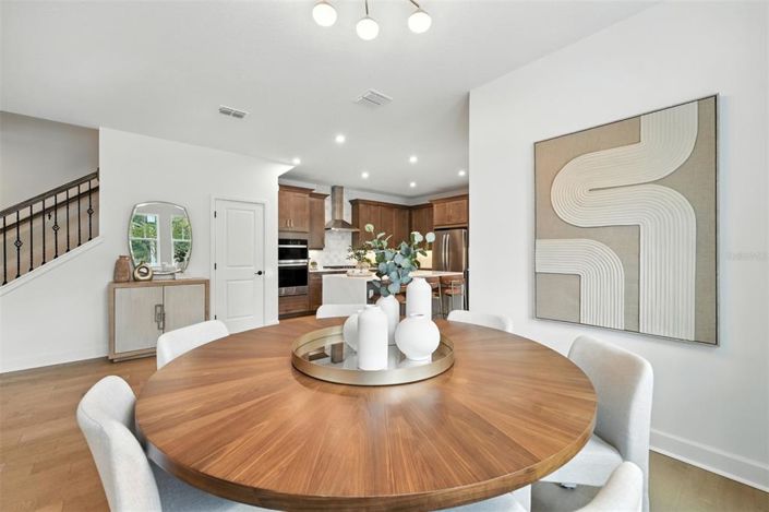 Image No.11-3 Bed Townhouse for sale