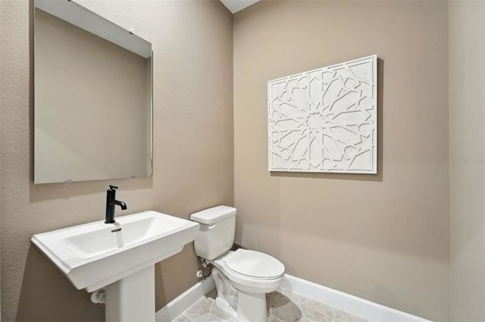 Image No.17-3 Bed Townhouse for sale