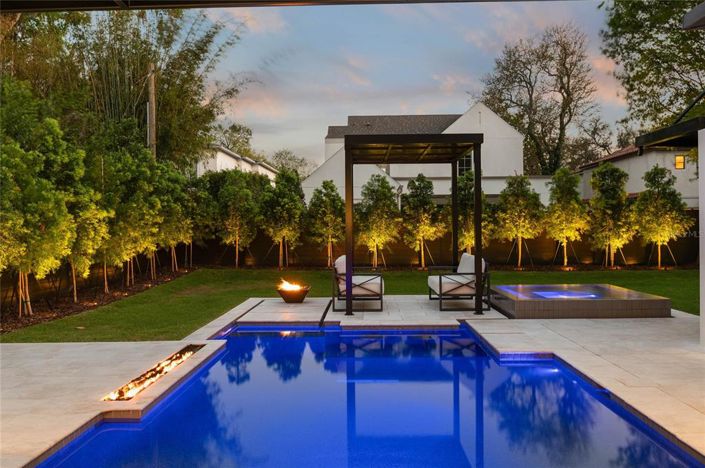 Image No.7-5 Bed Property for sale