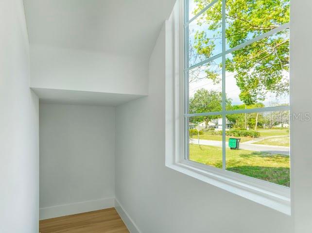 Image No.19-Propriété de 4 chambres à vendre à Oakland