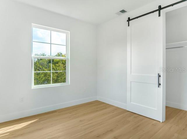 Image No.23-Propriété de 4 chambres à vendre à Oakland