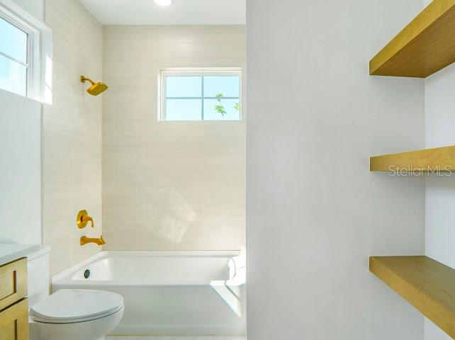 Image No.34-Propriété de 4 chambres à vendre à Oakland