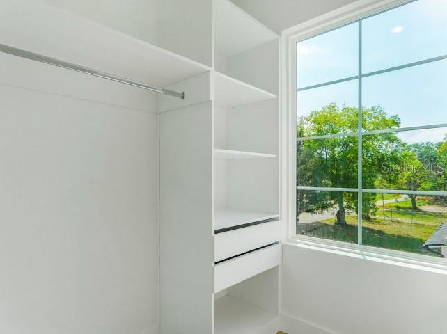 Image No.41-Propriété de 4 chambres à vendre à Oakland