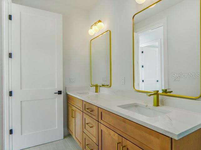 Image No.44-Propriété de 4 chambres à vendre à Oakland