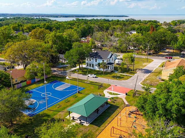 Image No.52-Propriété de 4 chambres à vendre à Oakland
