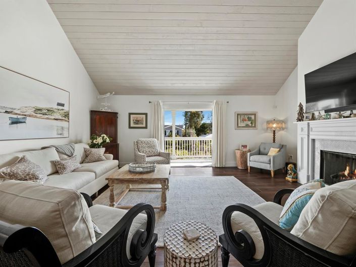 Image No.19-4 Bed Property for sale