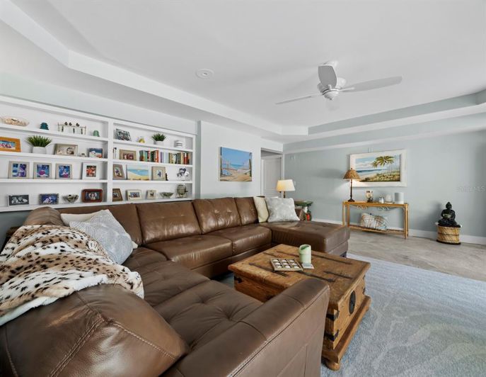 Image No.55-4 Bed Property for sale