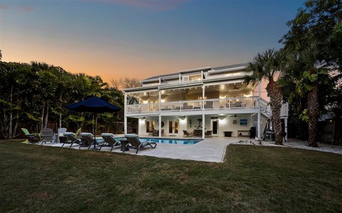 Image No.60-4 Bed Property for sale