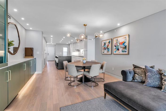 Image No.19-Propriété de 2 chambres à vendre à Sarasota