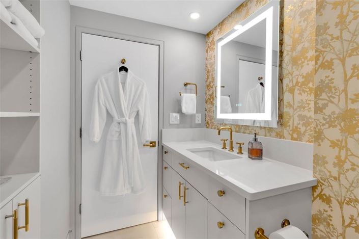 Image No.35-Propriété de 2 chambres à vendre à Sarasota