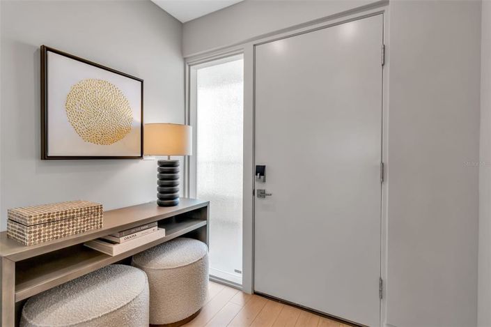 Image No.6-Propriété de 2 chambres à vendre à Sarasota