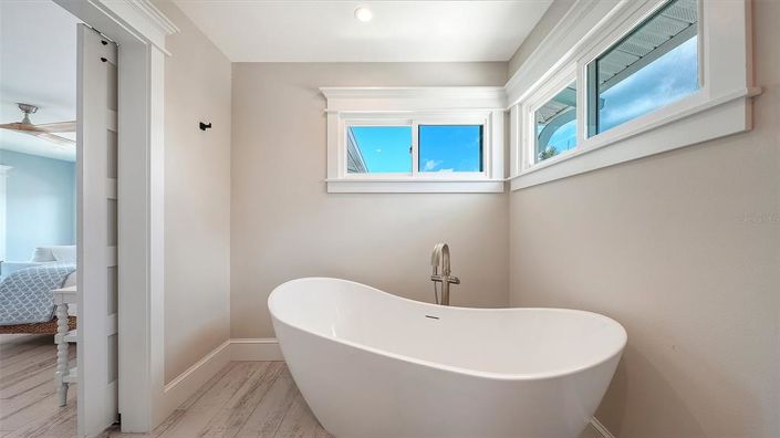 Image No.40-Propriété de 4 chambres à vendre à Holmes Beach