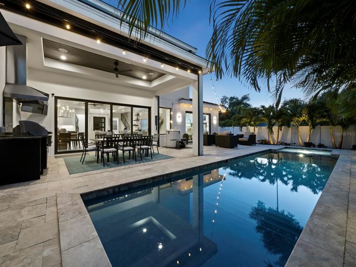 Image No.37-Propriété de 5 chambres à vendre à Sarasota