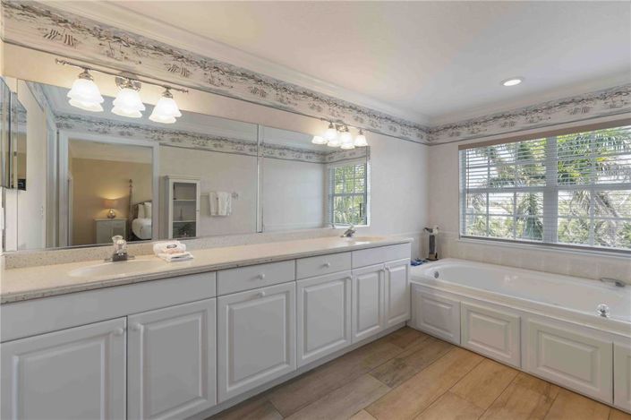 Image No.42-Propriété de 3 chambres à vendre à Holmes Beach