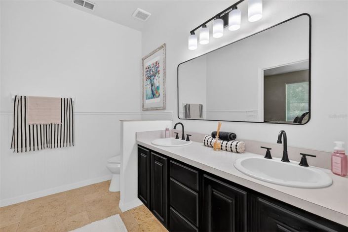 Image No.27-Propriété de 4 chambres à vendre à Oakland