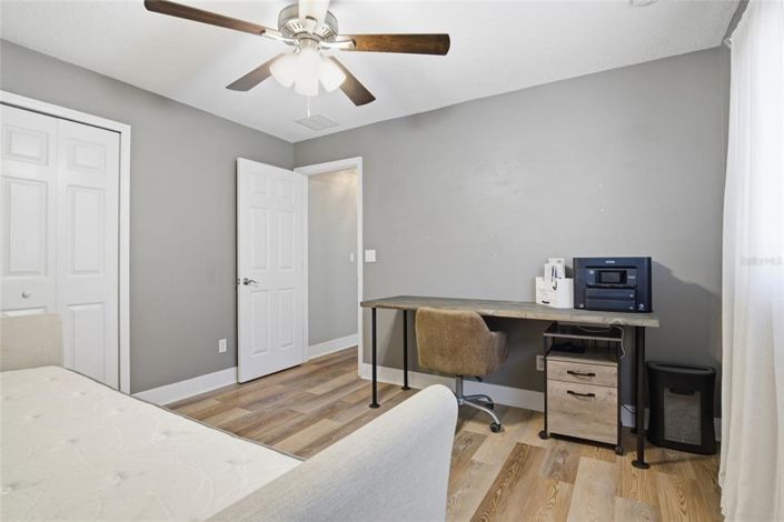 Image No.23-Propriété de 4 chambres à vendre à Clermont